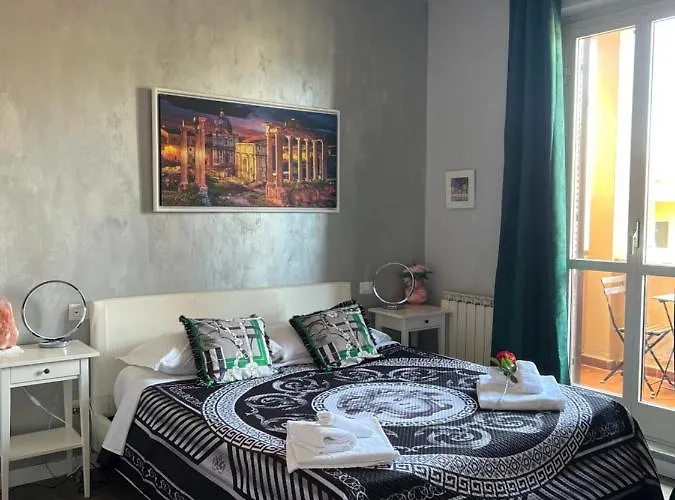 A 2 Passi Dai Musei Luxury 4* Rome