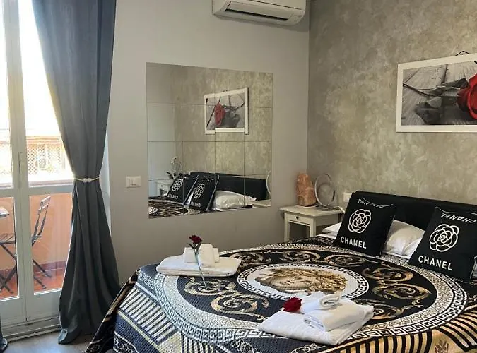 A 2 Passi Dai Musei Luxury Guest house