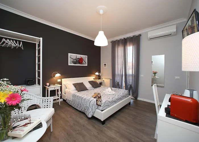 A 2 Passi Dai Musei Luxury Guest house