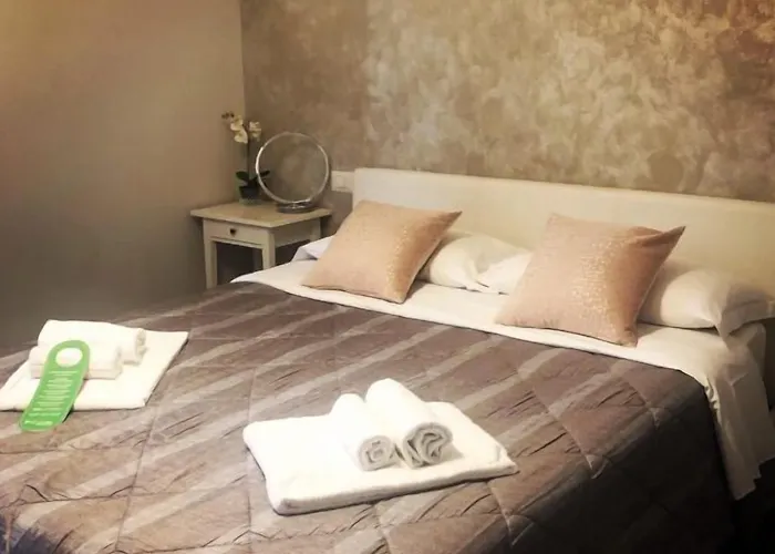 Guest house A 2 Passi Dai Musei Luxury