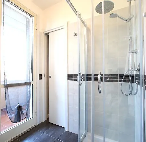A 2 Passi Dai Musei Luxury Guest house 4*